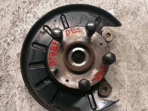 Used Right front steering knuckle LAND ROVER FREELANDER I (L314) 2.0 DI 4x4 (98 hp) 21479550