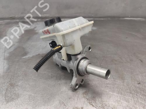 Used Brake master cylinder Brake master cylinder 38590938 38590938