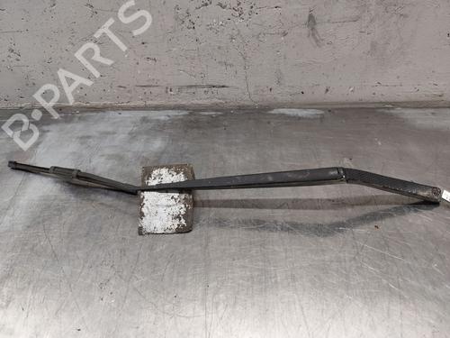 Used Front windshield wiper arm RENAULT CLIO IV (BH_) 0.9 TCe 90 (BHNF, BHMA, BHMH, BHJK, BHJR) (90 hp) 30912142