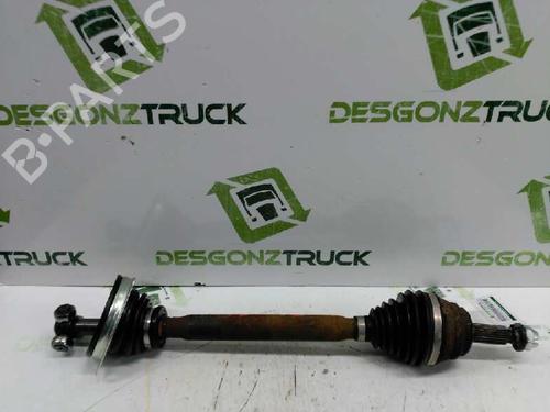 Used Left front driveshaft RENAULT MEGANE I (BA0/1_) [1995-2004]  21428045