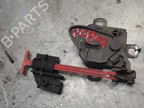 Used Hood lock FIAT STILO Multi Wagon (192_) 1.9 JTD (115 hp) 21403711