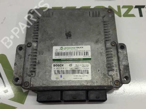 Calculateur moteur (ecu) RENAULT LAGUNA II Grandtour (KG0/1_) [2001-2007]  21455121