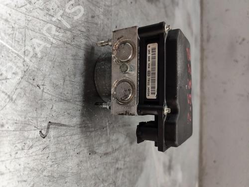 Used ABS pump RENAULT CLIO III (BR0/1, CR0/1) [2005-2014]  21558791