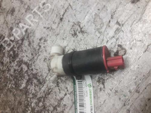 Sprinklervæskepumpe TOYOTA COROLLA (_E12_) 1.4 D (NDE120_, NDE120R) | BP21472366E24 