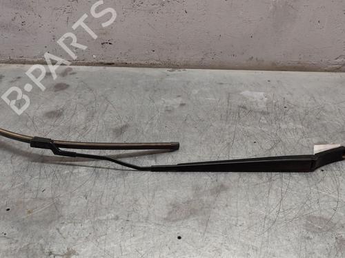 Used Front windshield wiper arm VW CRAFTER Van (SY_, SX_) [2016-2025]  28678676