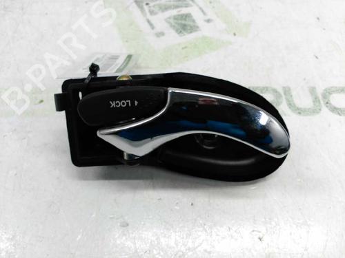 Højre bagtil invendig håndtag FORD FOCUS I Turnier (DNW) [1999-2007]  21433589