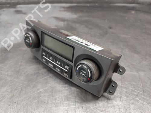 climate-control-kia-sorento-i-jc-2002-2003-2004-2005-2006-2007-2008-2009-2010-2011-36049709 main image