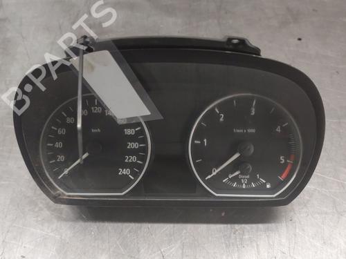 Used Instrument cluster BMW 1 (E87) 120 d (163 hp) 31089323
