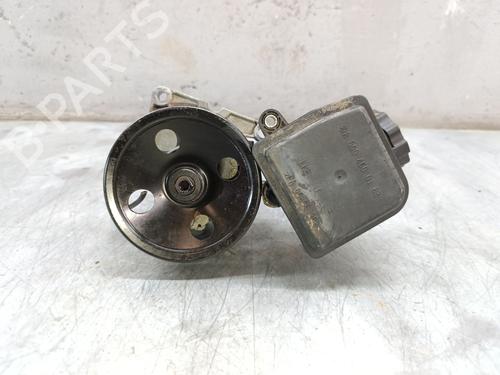 Used Steering pump MERCEDES-BENZ S-CLASS (W220, V220) [1998-2005]  28289441