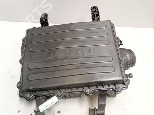 Used Air filter box IVECO DAILY VI Platform/Chassis 35S16, 35C16, 40C16, 50C16, 60C16, 65C16, 70C16 (160 hp) 27464904