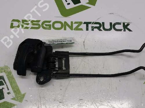 Used Hinge/Door check strap RENAULT MASTER II Van (FD) 2.2 dCI 90 (FD0G, FD0N, FD2G, FD2N, FD3G, FD3N) (90 hp) 24679118