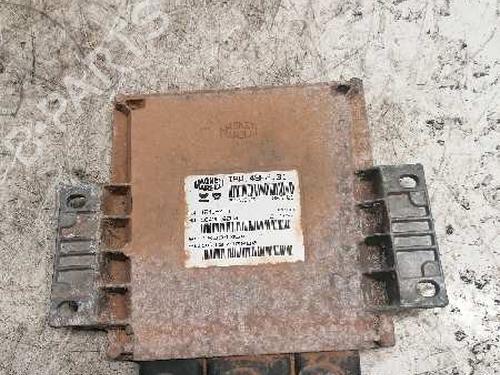 Used Engine control unit (ECU) CITROËN C5 I (DC_) 2.0 16V (DCRFNC, DCRFNF) (136 hp) 21479382
