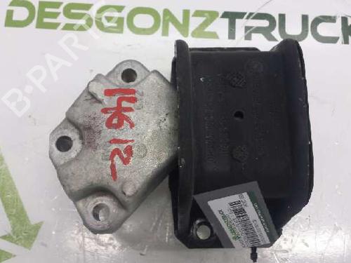 Used Engine mount CITROËN C4 Coupe (LA_) [2004-2013]  21424143