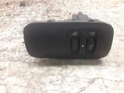 Used Switch RENAULT MEGANE II (BM0/1_, CM0/1_) [2001-2012]  21463515