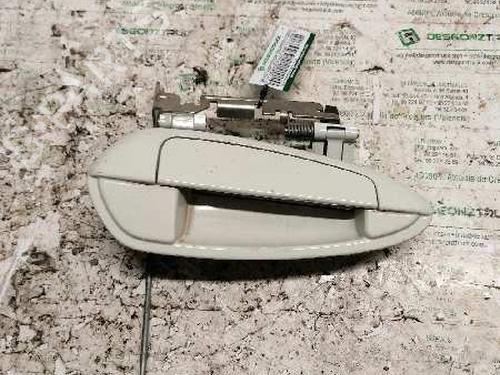 Used Front right exterior door handle FIAT GRANDE PUNTO (199_) 1.3 D Multijet (199.AXD11, 199.AXD1A, 199.AXD1B,... (90 hp) 21476422
