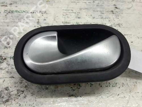 Used Rear left interior door handle RENAULT SCÉNIC II (JM0/1_) [2003-2010]  21452961