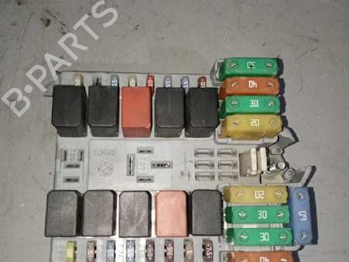 Used Fuse box Fuse box 37872116 37872116