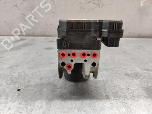 Used ABS pump TOYOTA RAV 4 III (_A3_) [2005-2014]  24400993