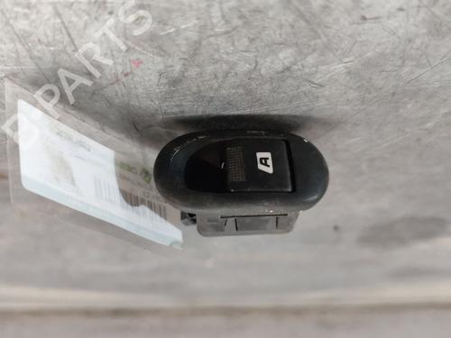 Used Left front window switch CITROËN C3 I (FC_, FN_) 1.4 HDi (68 hp) 28689832