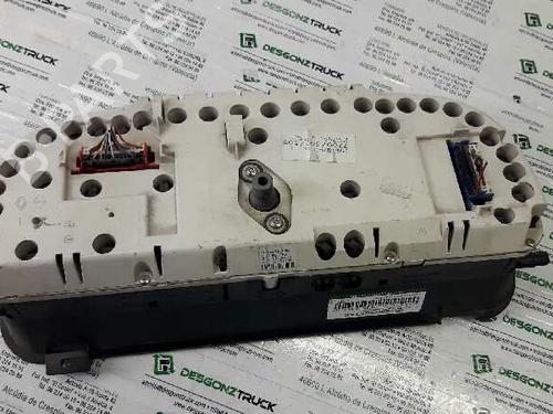 Used Instrument cluster RENAULT TRAFIC Van (T_, P_, V_) [1989-2002]  21447398