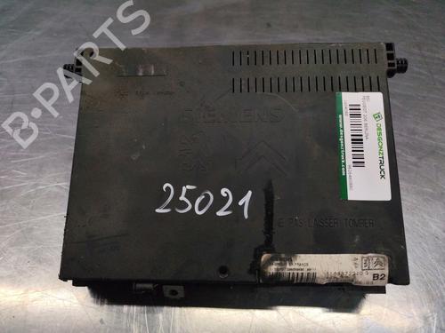 Used Fuse box Fuse box PEUGEOT 206 Hatchback (2A/C) [1998-2012] 33398923 33398923