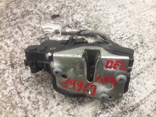 Used Front left lock BMW 3 (E46) 320 d (136 hp) 21463334