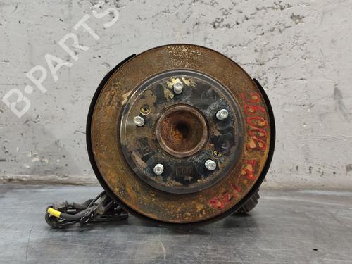 Used Left rear steering knuckle HYUNDAI i30 (GD) 1.6 CRDi (110 hp) 32008410