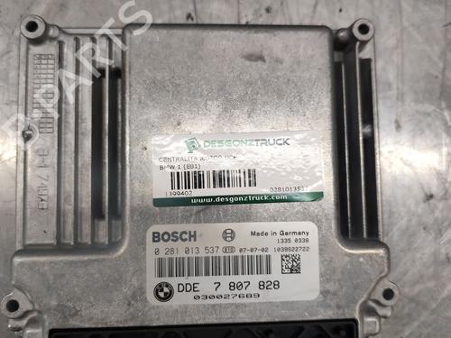 Computer motormanagement BMW 1 (E81) 118 d (143 hp) 30196935