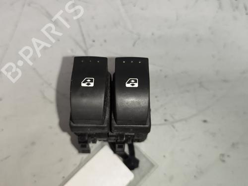 Comutador vidro frente esquerdo RENAULT MASTER III Platform/Chassis (EV, HV, UV) 2.3 dCi 135 RWD (HV0N, UV0N) (136 hp) 32852625