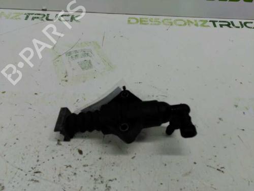 Used Clutch slave cylinder SEAT CORDOBA (6K2) 1.4 (60 hp) 21429170