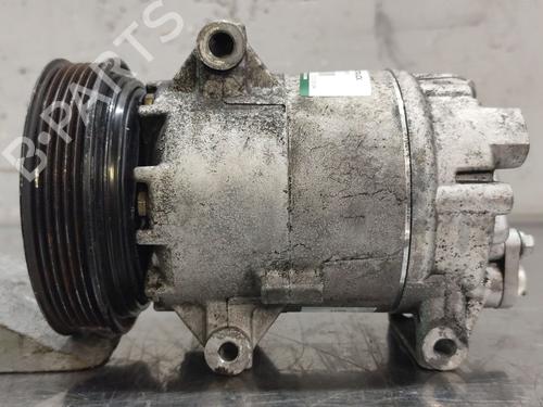 Used AC compressor RENAULT SCÉNIC II (JM0/1_) [2003-2010]  30442001