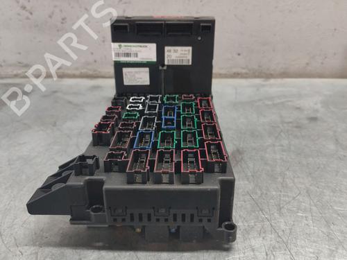 Used Fuse box MERCEDES-BENZ M-CLASS (W163) ML 320 (163.154) (218 hp) 28609719