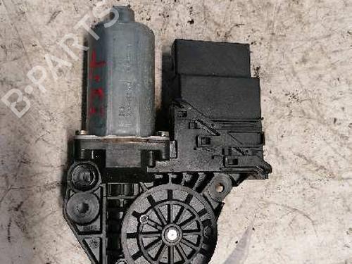 Used Right rear window motor VW GOLF IV (1J1) [1997-2008]  21480901