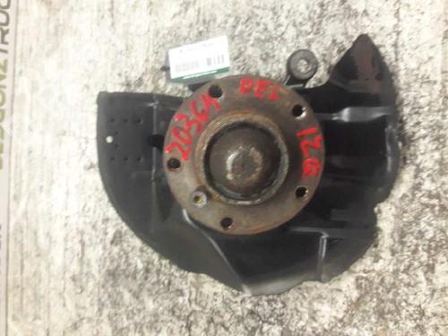 Used Left front steering knuckle BMW 3 (E46) 320 d (136 hp) 21460679