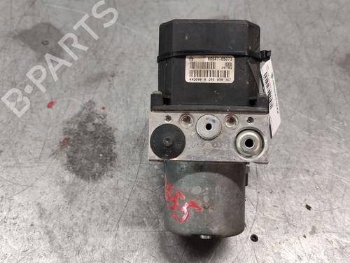 Used ABS pump TOYOTA AVENSIS (_T25_) [2003-2008]  28691050