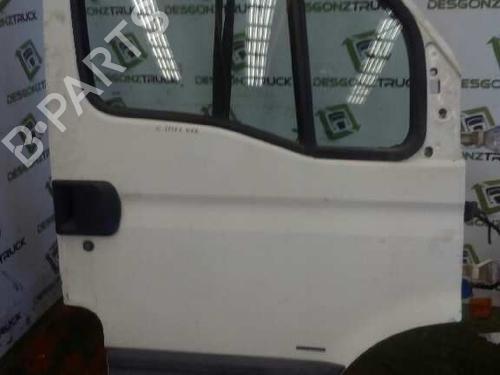 Used Right front door IVECO DAILY III Van 35 C 12 V, 35 S 12 V (AGKA43A2, AGKB43A2, AGKB46A2,... (116 hp) 21451139
