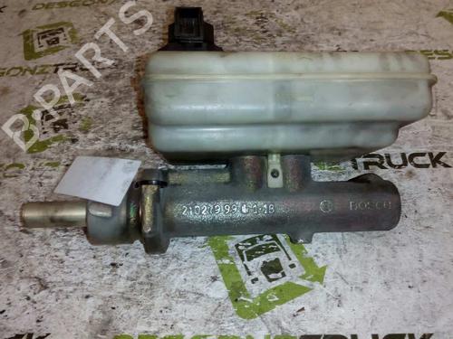 Used Brake master cylinder Brake master cylinder IVECO DAILY III Platform/Chassis 35 S 13,35 C 13 (125 hp) 40063814 40063814