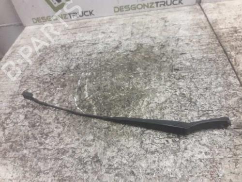 Used Front windshield wiper arm VW PASSAT B6 (3C2) [2005-2010]  21468865