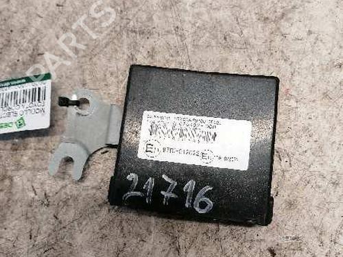 Elektronische module TOYOTA COROLLA Verso (ZER_, ZZE12_, R1_) 2.2 D-4D (AUR10_, AUR10R) (136 hp) 21481916