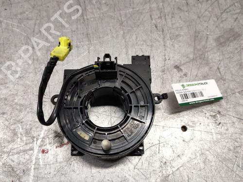Used Squib airbag NISSAN QASHQAI II (J11, J11_) 1.5 dCi (110 hp) 28805221