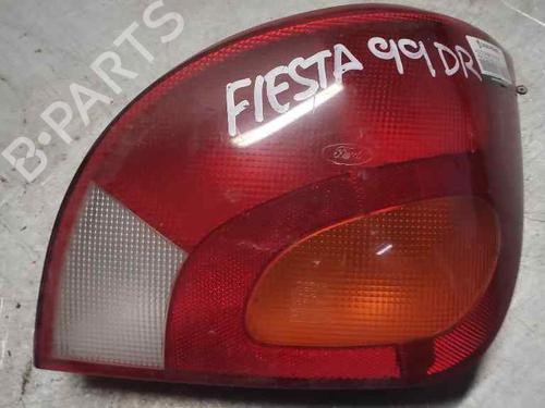 Used Right taillight FORD FIESTA IV (JA_, JB_) 1.25 i 16V (75 hp) 21402936