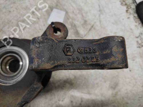 Right front steering knuckle MERCEDES-BENZ VITO Van (W638)  | BP21398166M26 