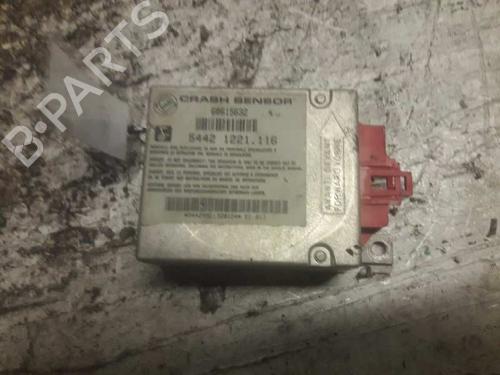 Used ECU airbags ALFA ROMEO 146 (930_) 1.6 i.e. (930.B2) (103 hp) 21471250