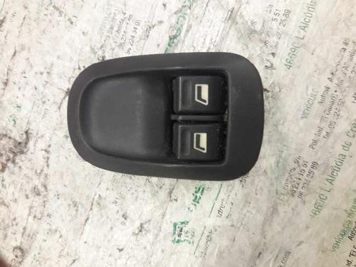 Used Left front window switch Left front window switch PEUGEOT 206 Hatchback (2A/C) [1998-2012] 21460116 21460116