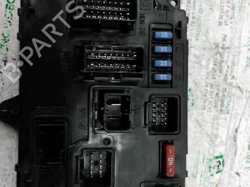Sikringsdåse PEUGEOT 407 SW (6E_, 6D_) [2004-2011]  21447076