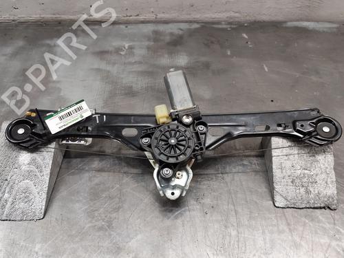 Rudehejsemekanisme venstre bagtil MERCEDES-BENZ C-CLASS (W203) C 220 CDI (203.006) (136 hp) 30095828