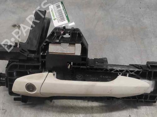 Used Front left exterior door handle MERCEDES-BENZ CLA Coupe (C117) [2013-2019]  21407755