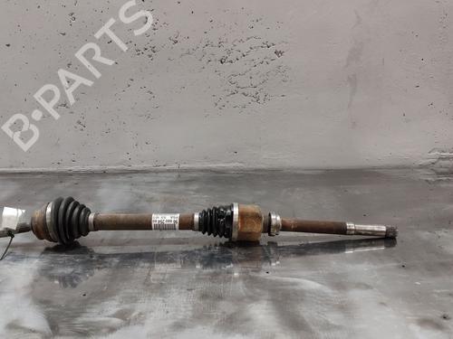 Used Right front driveshaft PEUGEOT 208 I (CA_, CC_) [2012-2021]  29113635