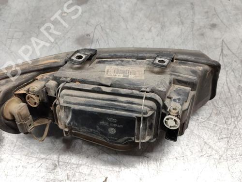 Left headlight SEAT LEON (1M1) 1.6 16 V | BP24810946C28 