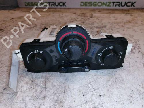 Commande Chauffage RENAULT SCÉNIC II (JM0/1_) [2003-2010]  21478842